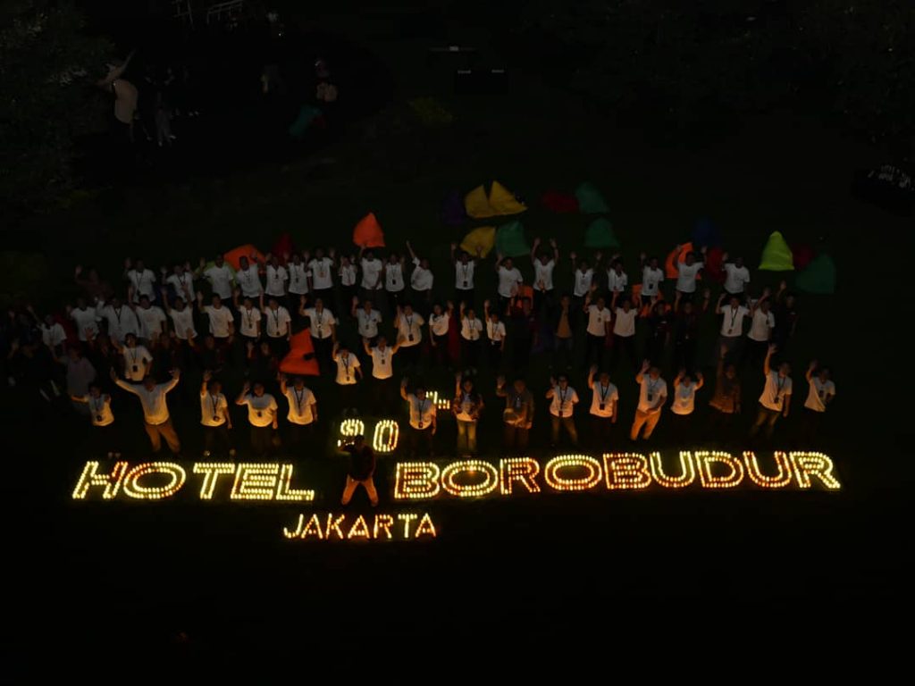 Turut Serta Menyelamatkan Bumi, Hotel Borobudur Jakarta Kembali Berpartisipasi Dalam Kegiatan Earth Hour